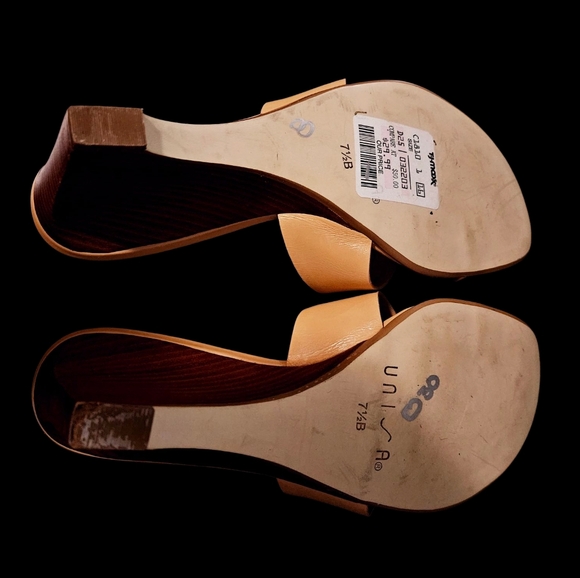 Unisa Tan Heels Mule Sandals. Size 7.5 - Picture 4 of 5